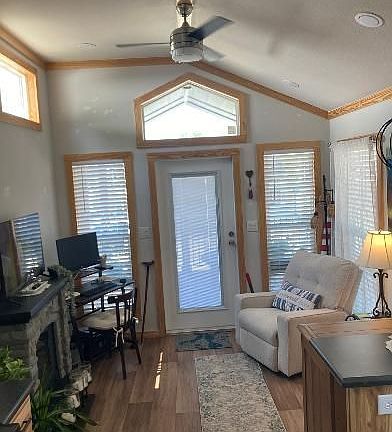 4th image of 314 Grand Loop