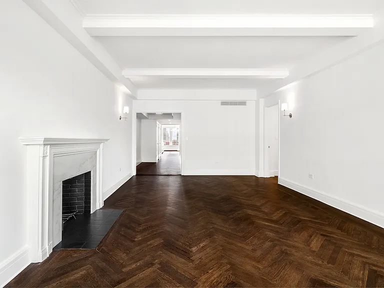 1085 Park Ave #8A — Photo 6