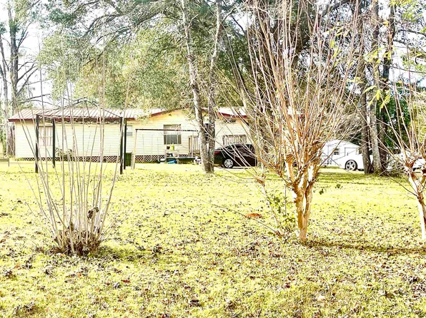 657 Spring Meadows Rd, Quincy, FL 32351