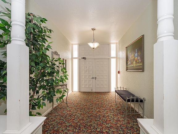 2nd image of 2251 NE 66th St APT 1627