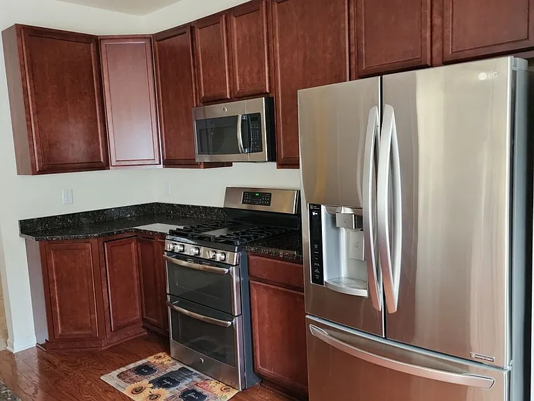 123 Lorraine Dr — Photo 9