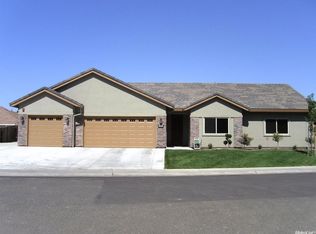 959 Chase Dr, Galt, CA 95632