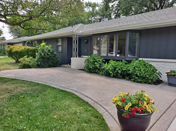 1487 Lincoln Ter, Minneapolis, MN 55421