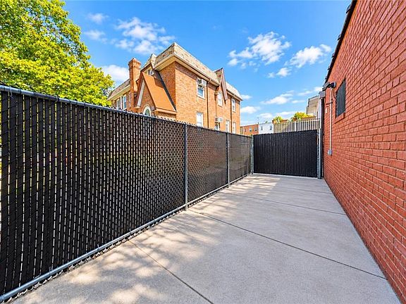 4th image of 3101 Avenue R