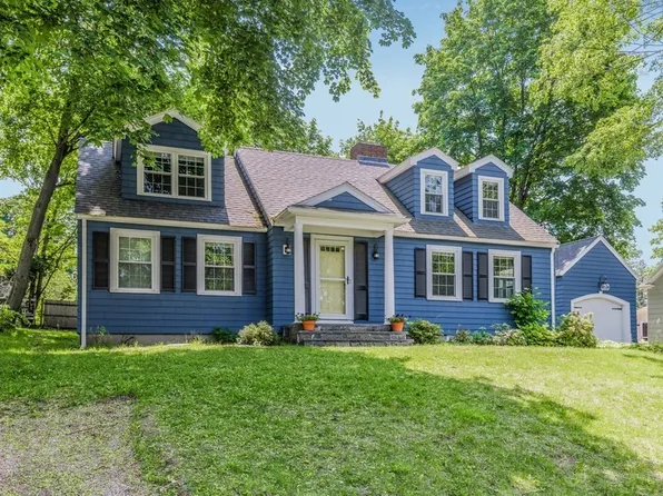 11 Eaton Rd, Lexington, MA 02420