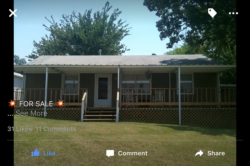 1st image of 124 S Dewey Ave