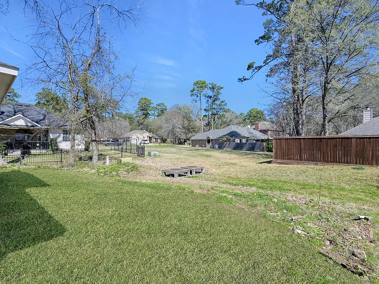 106 Harbor Court Dr — Photo 39