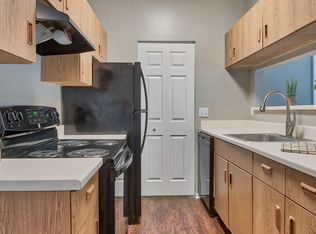 Perry' Crossings Apartments, Perrysburg, OH 43551