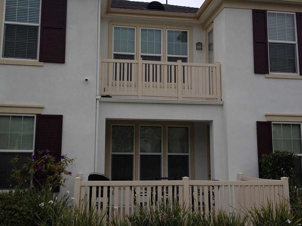 Front of unit (upstairs)
