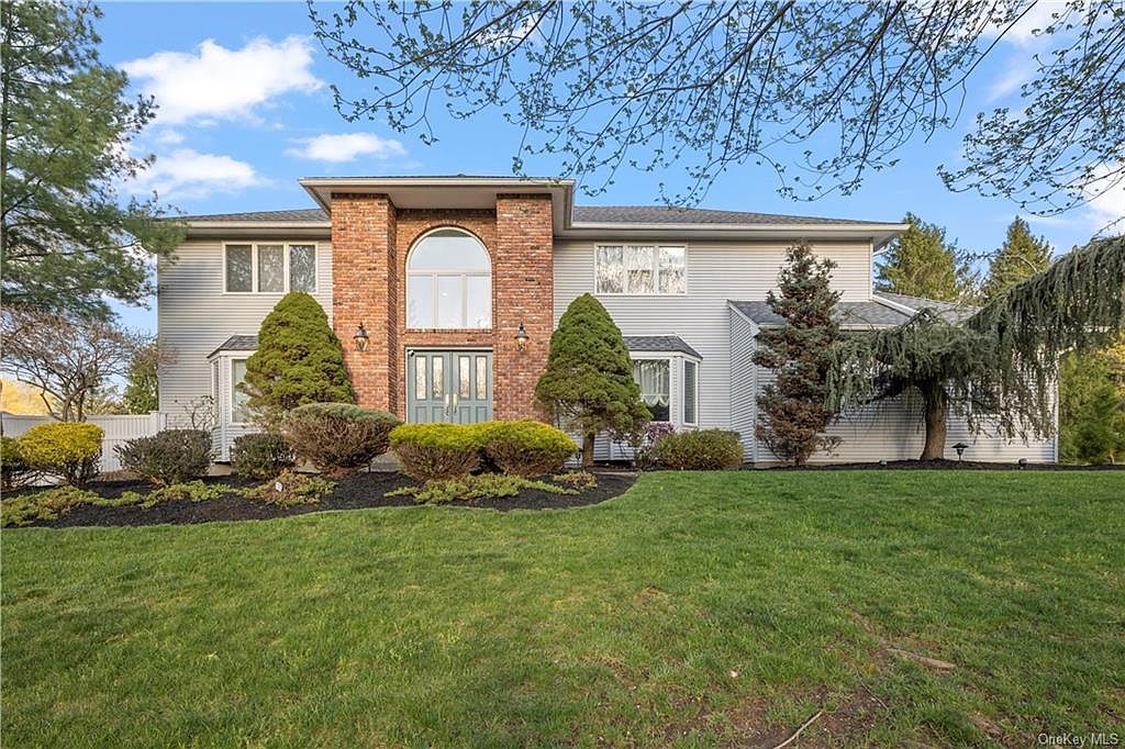 6 Galbraith Road, Suffern, NY 10901 Zillow