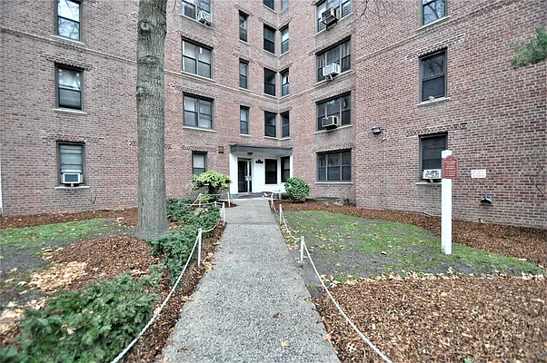 Sold by Exit Kingdom Realty | media 10