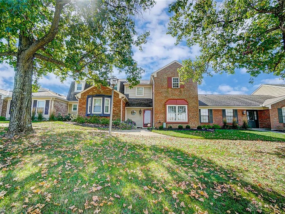 1st image of 984 Congress Park Dr