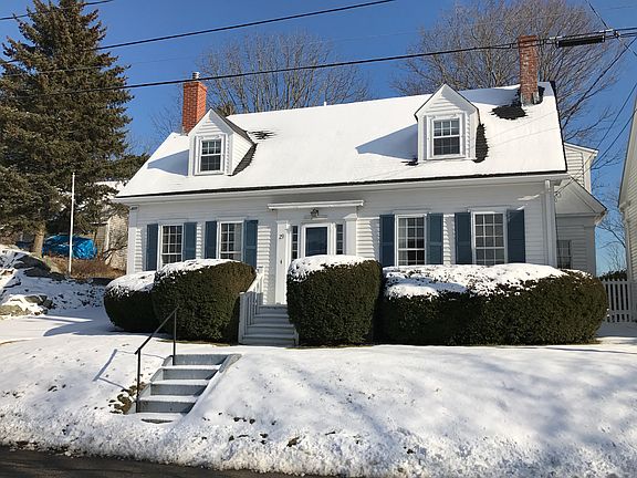 It is as cute as it looks. Winter View