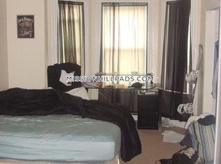 42 Hillside St #A1U, Boston, MA 02120