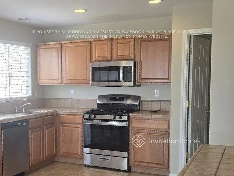 4456 Aubergine Way — Photo 6