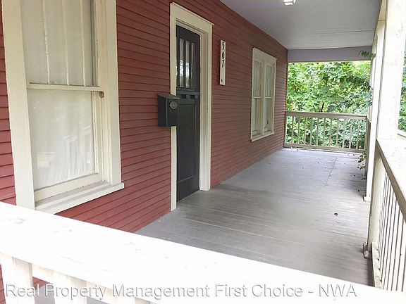 3rd image of 507 W Center St