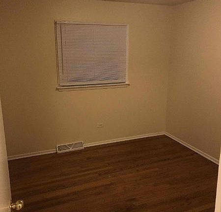 5th image of 7804 Laramie Ave