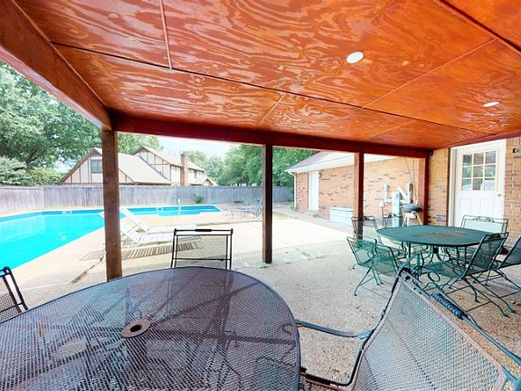 3rd image of 7770 River Bend Dr