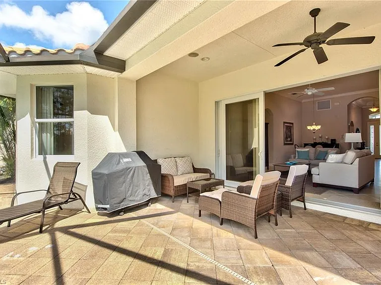 7755 Martino Cir — Photo 23