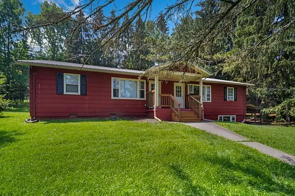 Great 6 Bed Kendall Ave, South Hill House — Photo 2