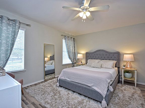 3rd image of 2604 James Bausch Ln
