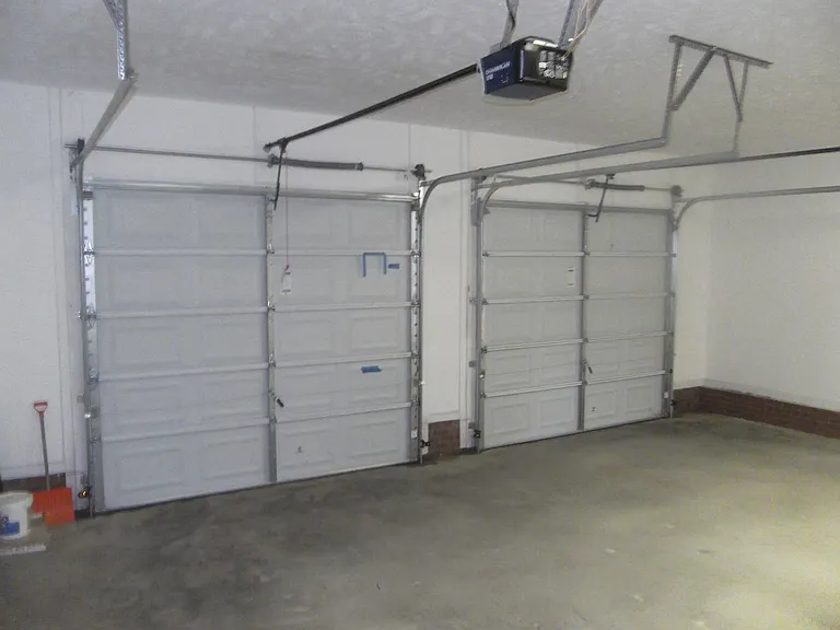 1250 Mingary Ave — Photo 5