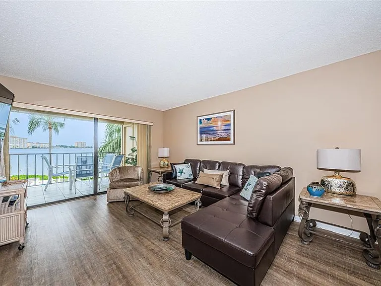 6322 Palma Del Mar Blvd S #305 — Photo 7