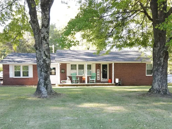 553 Northwood Dr, Huntingdon, TN 38344