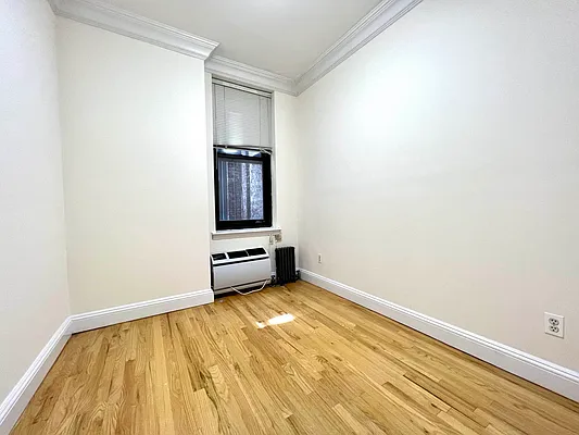 Rented by Nolita Group | media 12