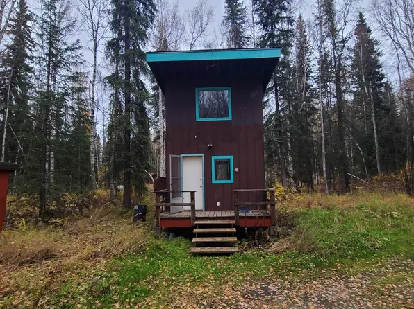 919 E Chena Hills Dr, Fairbanks, AK 99709