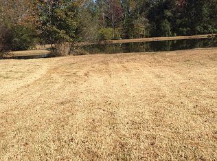 468 Cindy Dr, Thomasville, GA 31792