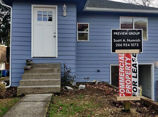 2261 N 56th St, Seattle, WA 98103