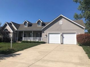 1230 W 96th Pl, Crown Point, IN 46307