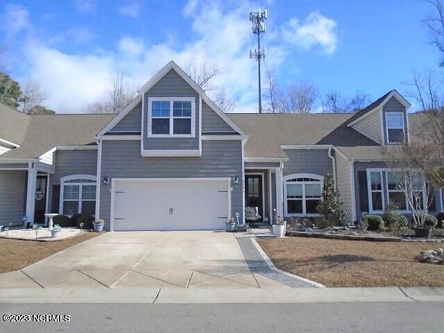 1st image of 616 Cambeck Dr SE Unit 4