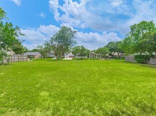 5318 Paisley St, Houston, TX 77096