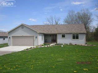 16379 Linden Rd, Linden, MI 48451