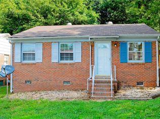 1312 W Meadowview Rd, Greensboro, NC 27403