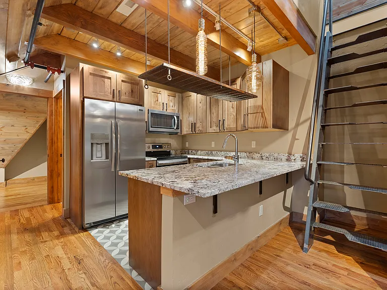 1128 N Grant St #301 — Photo 1