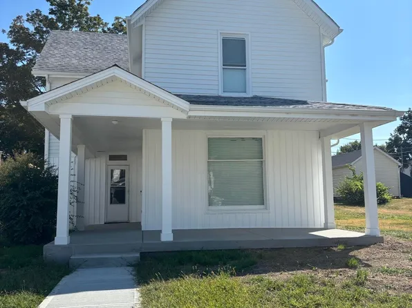207 S Main St, Liberty, IN 47353