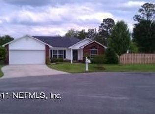 517 Fox Run Cir, Macclenny, FL 32063