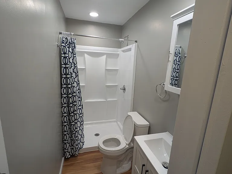 1220 Woodridge Dr #1220 — Photo 2