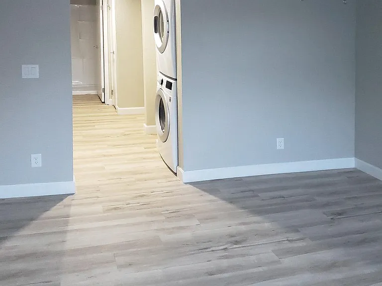 1-Bedroom, Bedroom