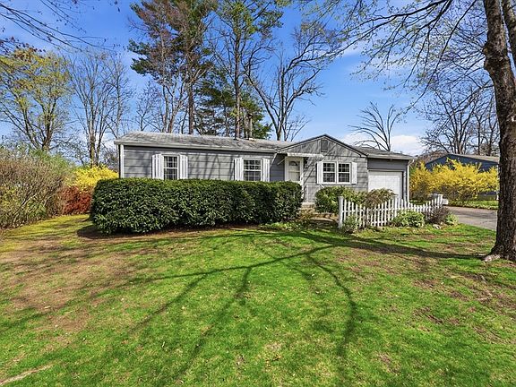 3rd image of 135 Pine Acre Rd