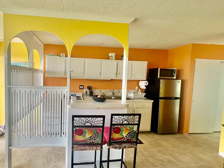 40 Orange Grove Rd — Photo 8