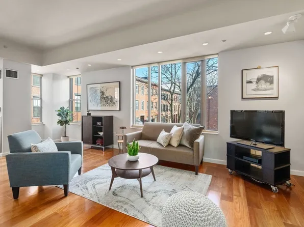 23 Bradford St #201, Boston, MA 02118
