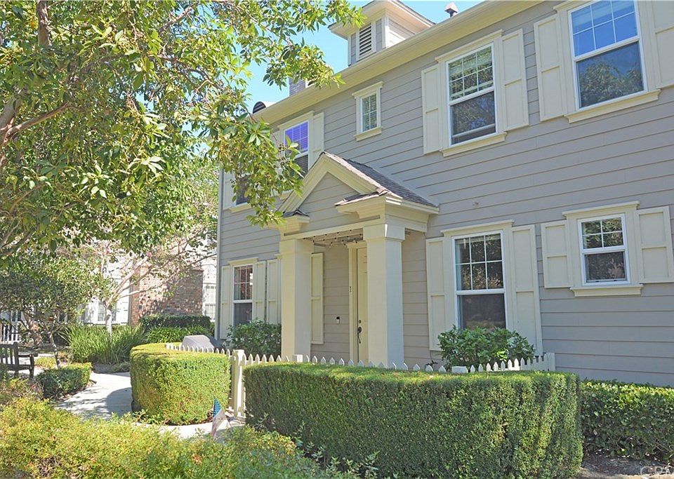 1st image of 1 Lynde St