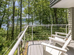 26 Channel Point Rd, Yarmouth, ME 04096