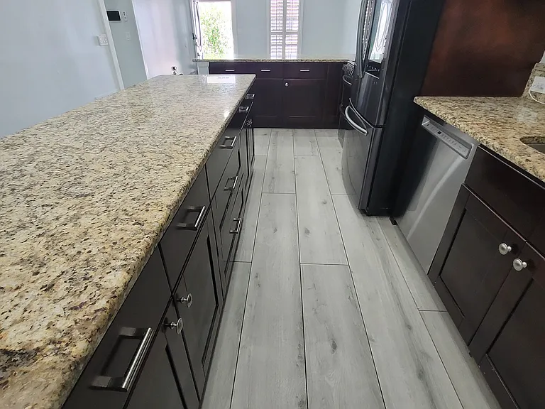8320 Woodlake Pl — Photo 15