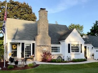 840 Kurtis Dr, Elm Grove, WI 53122