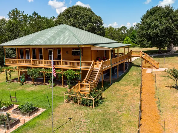 381 Lambert Lake Ests, Box Springs, GA 31801